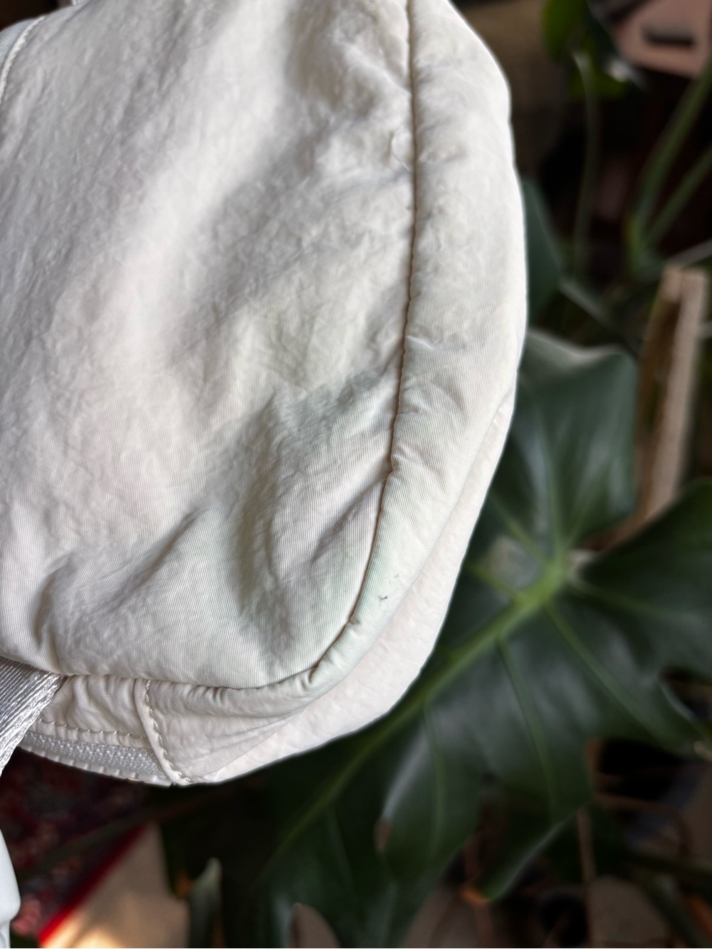 Lululemon Everywhere Belt Bag 1L Light Ivory/silver - Picture 4 of 7